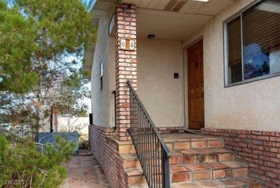 /international/us/664-sky-road-indian-springs-nv-110098402730/