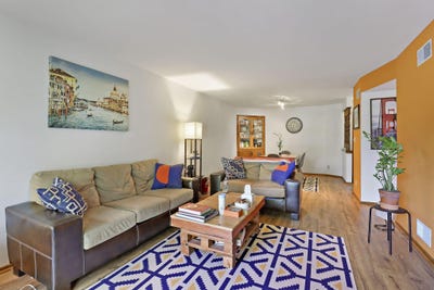 /international/us/3239-s-58th-st-milwaukee-wi-110100917214/