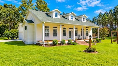 /international/us/2451-ne-120th-st-chiefland-fl-110110325058/
