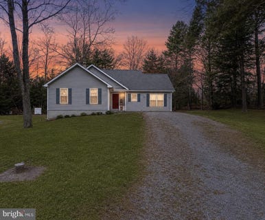 /international/us/61-derby-place-charles-town-wv-110108025220/