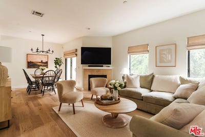 /international/us/14322-dickens-st-sherman-oaks-ca-110110307118/