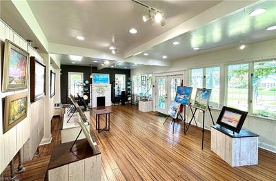 /international/us/419-rappahannock-drive-white-stone-va-110094977617/