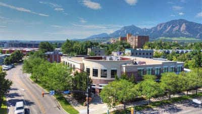 /international/us/2590-pearl-st-boulder-co-110106433554/
