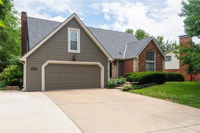 /international/us/2909-oxford-road-lawrence-ks-110100652968/?lang=en