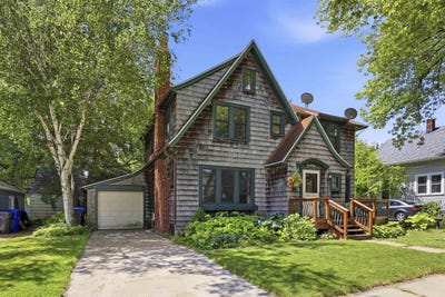 /international/us/109-e-roosevelt-street-appleton-wi-110109000515/