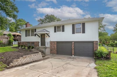/international/us/1603-chapel-lane-harrisonville-mo-110107844437/