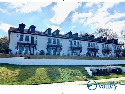 /international/us/699-town-madison-boulevard-madison-al-110093394987/
