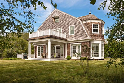 /international/us/64-bay-street-osterville-ma-110101371439/?lang=en
