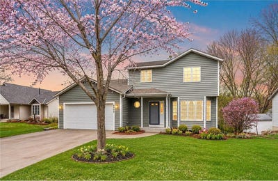 /international/us/8906-sequoia-road-woodbury-mn-110108025630/