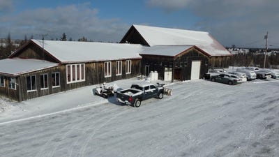 /international/us/416-van-buren-road-caribou-me-110107401138/