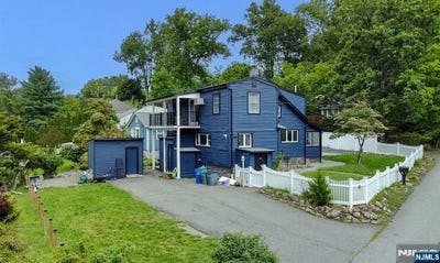 /international/us/10-cayuga-trail-wayne-nj-110110167528/