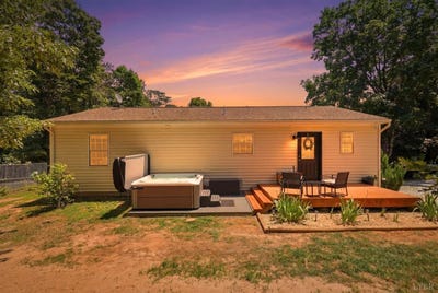 /international/us/60-jefferson-ln-arrington-va-110108658983/