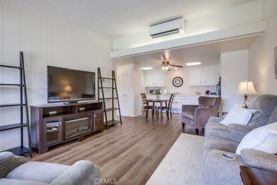 /international/us/13670-cedar-crest-lane-seal-beach-ca-110101000792/