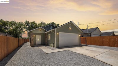 /international/us/18166-7th-ave-jamestown-ca-110099770017/