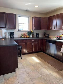 /international/us/317-bedford-avenue-bellmore-ny-110108678680/