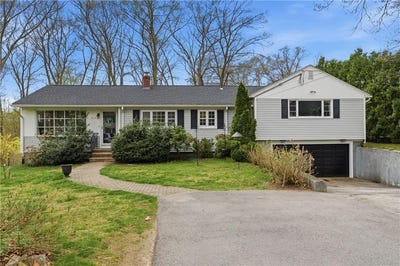 /international/us/315-angell-road-lincoln-ri-110107545540/