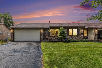 /international/us/2950-porter-court-sw-grandville-mi-110101026664/