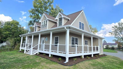 /international/us/1200-cambria-street-christiansburg-va-110120713583/