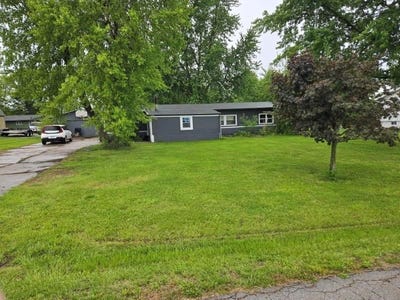 /international/us/107-elizabeth-street-effingham-ks-110107960199/