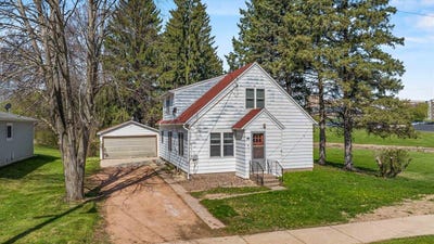 /international/us/612-n-walnut-avenue-marshfield-wi-110107959510/