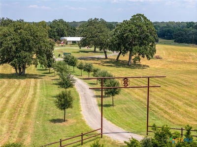 /international/us/1045-private-road-7005-lexington-tx-110107775513/