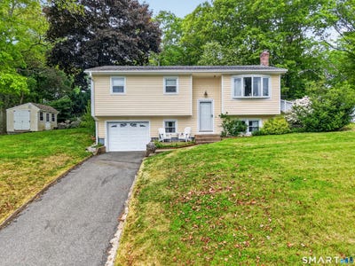 /international/us/73-warren-avenue-groton-ct-110108394869/