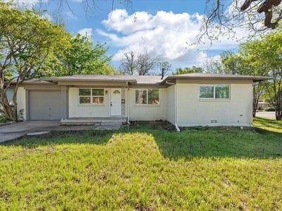 /international/us/5200-mcquade-street-haltom-city-tx-110106306930/
