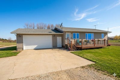 /international/us/13275-373rd-avenue-mina-sd-110107721946/