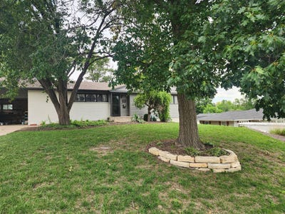 /international/us/515-east-13th-concordia-ks-110108907069/