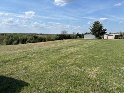 /international/us/180-gandertown-road-loretto-ky-110107542682/
