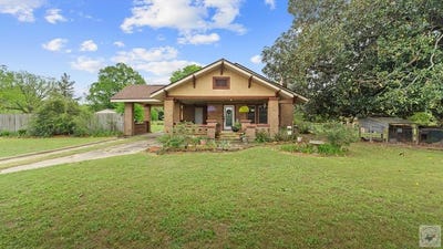 /international/us/804-e-main-st-atlanta-tx-110107354918/