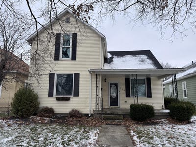 /international/us/706-jackson-street-saint-marys-oh-110103812255/
