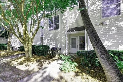 /international/us/4058-midlands-road-williamsburg-va-110101526208/?lang=de