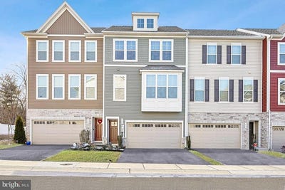 /international/us/617-cross-chase-drive-millersville-md-110108438152/