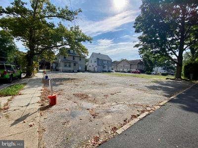 /international/us/402-s-white-horse-pike-audubon-nj-110100222727/