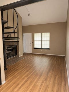 /international/us/11120-stratford-drive-oklahoma-city-ok-110108979799/