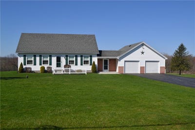 /international/us/10538-pavilion-center-road-pavilion-ny-110107156493/
