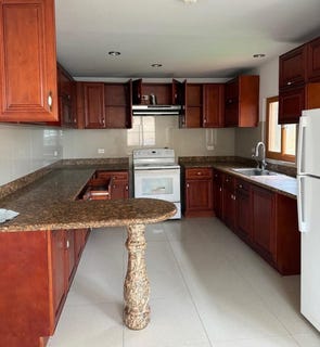 /international/us/route-16-pedro-aguon-street-barrigada-gu-110107661423/