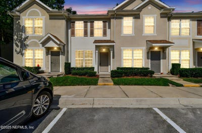 /international/us/3542-lone-tree-lane-jacksonville-fl-110108774476/