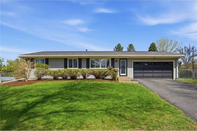 /international/us/2475-cedar-avenue-white-bear-lake-mn-110107734014/