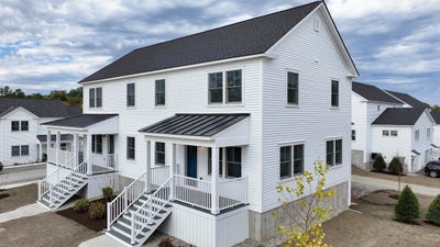 /international/us/78-brush-lane-middlebury-vt-110106761064/