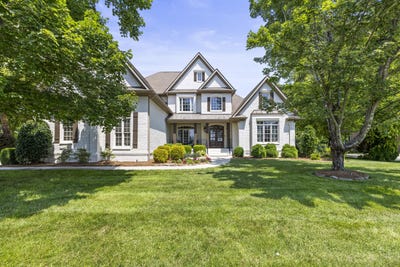 /international/us/3295-enclave-bay-drive-chattanooga-tn-110109067989/