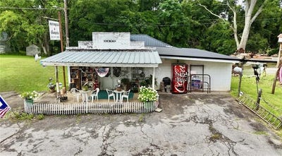 /international/us/6070-county-road-222-lanett-al-110109133027/