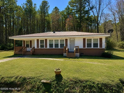/international/us/8061-piney-woods-road-willard-nc-110108603655/