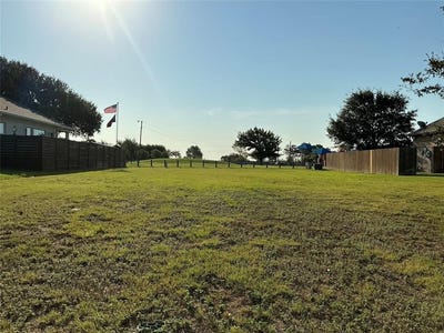/international/us/1404-n-reagan-street-west-tx-110101488465/?lang=de