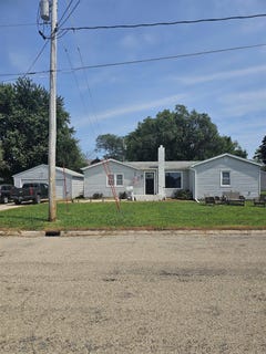 /international/us/604-commercial-street-reinbeck-ia-110101447612/?lang=zh-cn