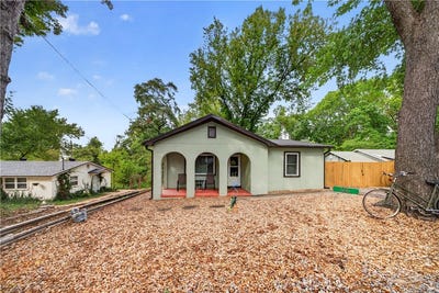 /international/us/606-nw-melody-lane-bentonville-ar-110120064843/
