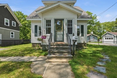 /international/us/127-glendale-st-worcester-ma-110108149257/