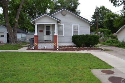 /international/us/410-e-2nd-ave-emporia-ks-110108476929/
