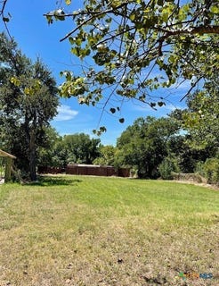 /international/us/505-e-4th-street-cameron-tx-110094007929/